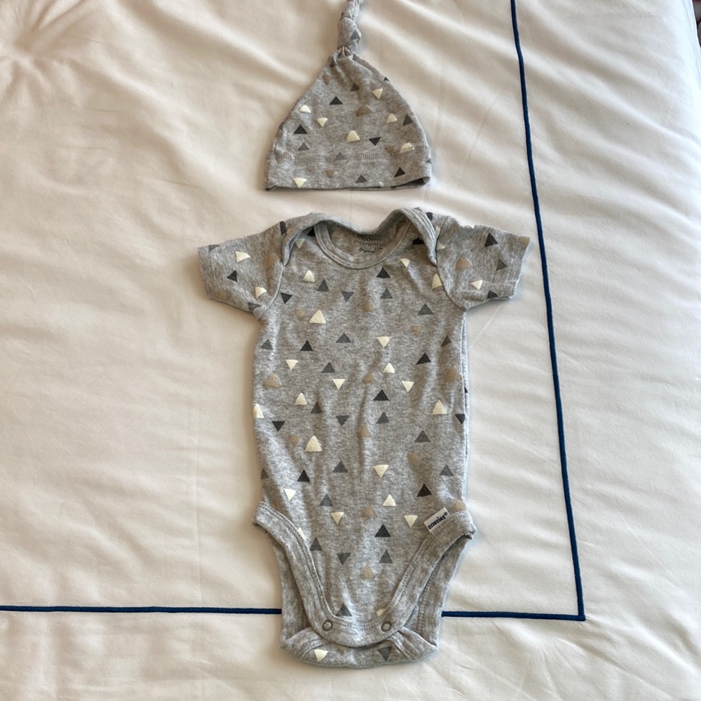 Organic Cotton Onesie and Hat
